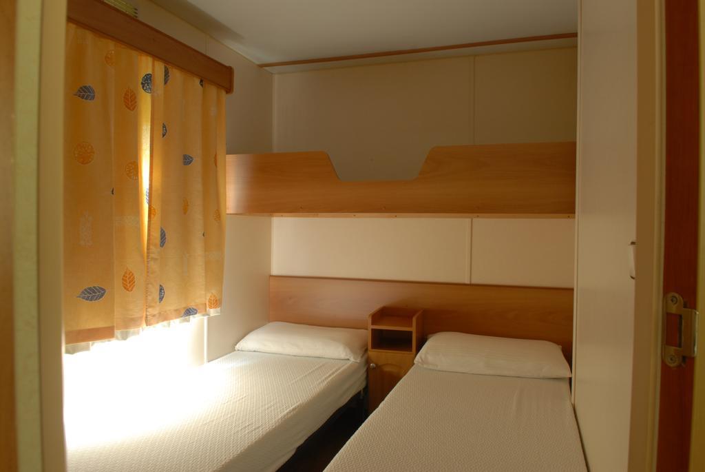 Camping La Rocca Manerba del Garda Εξωτερικό φωτογραφία