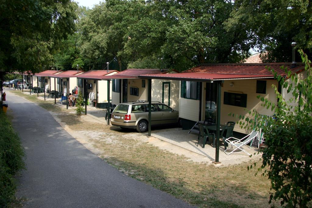 Camping La Rocca Manerba del Garda Εξωτερικό φωτογραφία